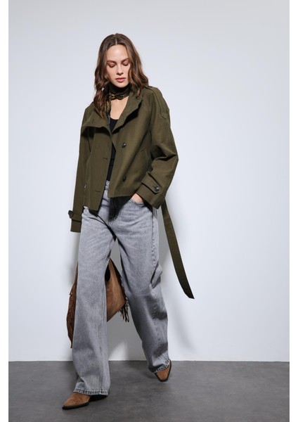 Haki Dik Yaka Kruvaze Trençkot modelleri