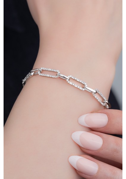 925 Ayar Gümüş Rodyumlu Zirkon Ataç Baget Taşlı Bileklik fırsatları