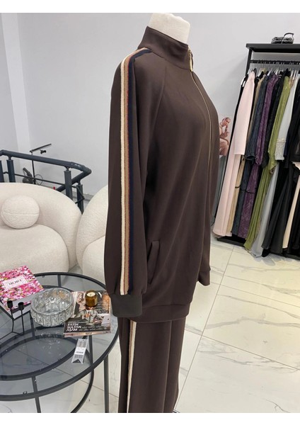 Şerit Detaylı Eşofman Takım modelleri