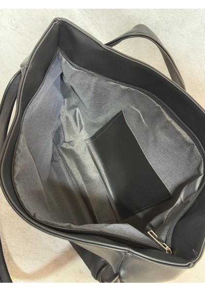 Siyah Fermuarlı Suni Deri Iç Astarı ve Omuz Askısı ile Şık Kadın Çanta fiyatları