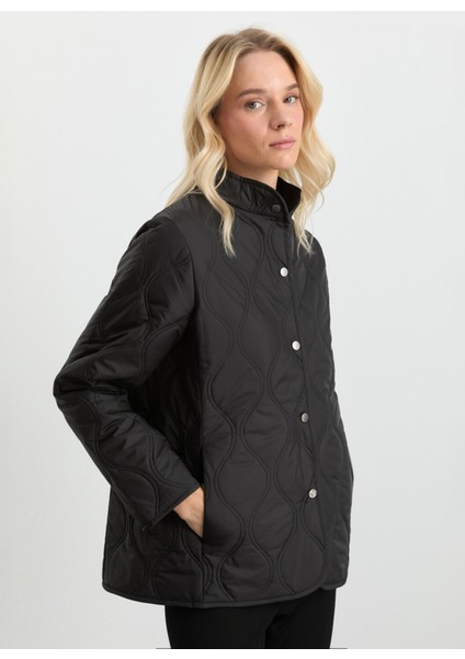 Siyah Kadın Mont 25KSL6154 fiyatları