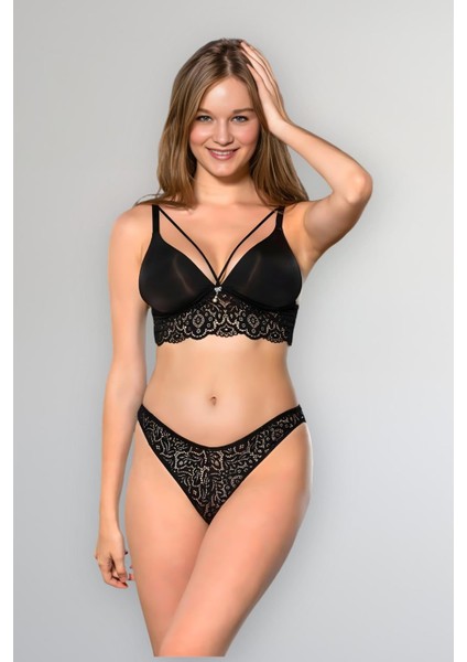 Siyah Bralet Sütyen Slip Külot Takım