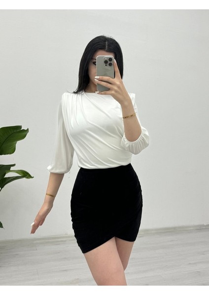 Içi Tulumlu Omuzdan Büzgülü Vatkalı Sendy Bluz -Beyaz fiyatları