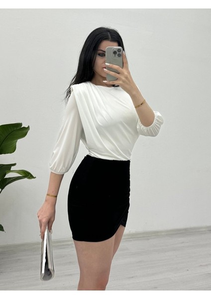 Içi Tulumlu Omuzdan Büzgülü Vatkalı Sendy Bluz -Beyaz fırsatları