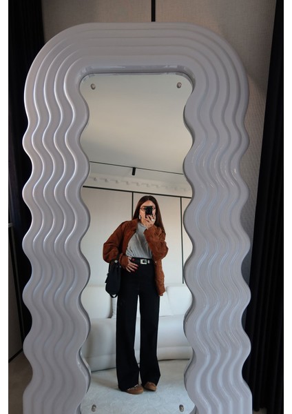 Paçası Kesik Deri Kemerli Jean fiyatları