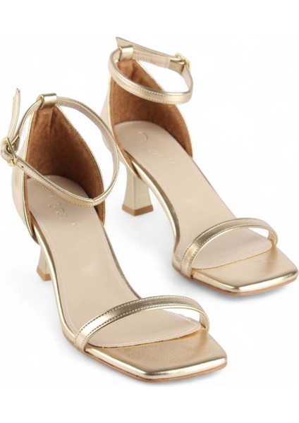 Hanna Kadın Tek Bantlı Bilekten Bağlamalı Topuklu Ayakkabı