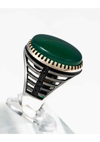 Yeşil Akik Taşlı 925 Ayar Gümüş Erkek Yüzük – Zarif ve Dikkat Çekici Tasarım modelleri