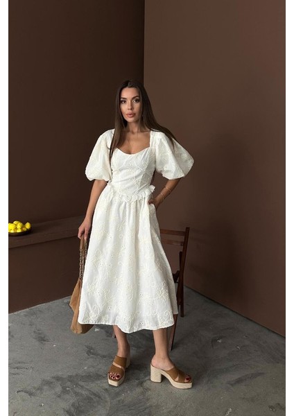 Ekru Balon Kollu Dantelli Brode Elbise fiyatları