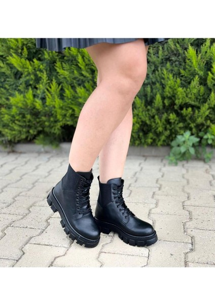 Lastikli Bağcıklı Siyah Ortopedik Bot fiyatları