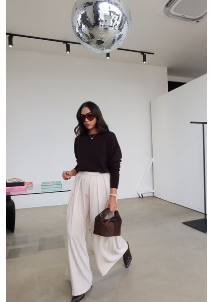 Pileli Geniş Kalıp Pantolon fiyatları