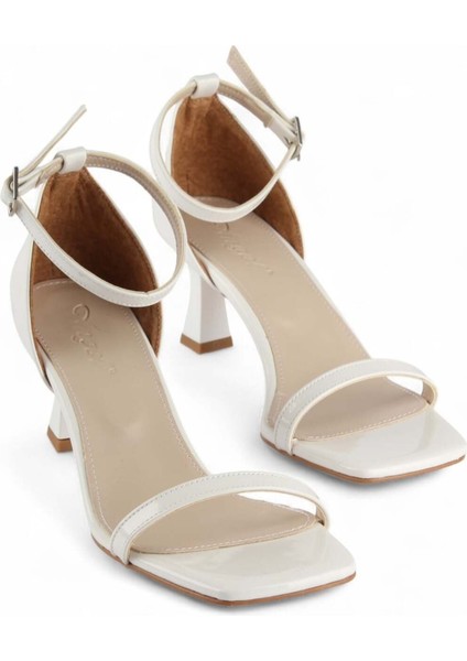 Hanna Kadın Tek Bantlı Bilekten Bağlamalı Topuklu Ayakkabı