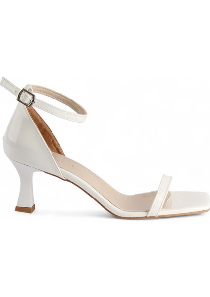 Hanna Kadın Tek Bantlı Bilekten Bağlamalı Topuklu Ayakkabı indirimleri