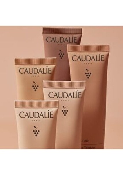 Vinocrush Skin Tint 30 ml Tüm Cilt Tiplerine Uygun Doğal Görünüm Sağlar