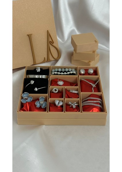 12’li Advent Calender Hediye Seti - 12 Adet Silver Renk Çelik Takı - Bej Renk Hediye Kutusu fiyatları