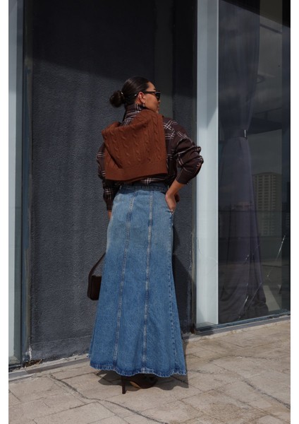 Yandan Fermuarlı Konstrat Dikişli Uzun Denim Etek fırsatları