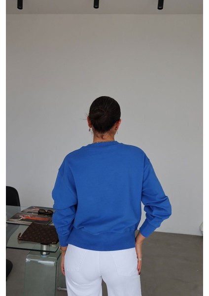 Bisiklet Yaka Basic Sweat fırsatları