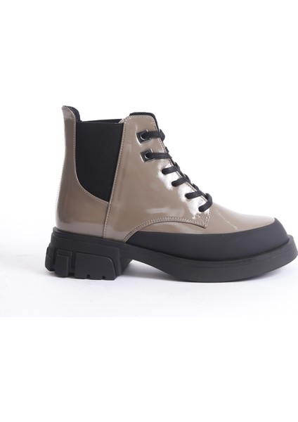 Negroni Vizon Rugan Bağcıklı Lastikli Kadın Postal Bot fırsatları