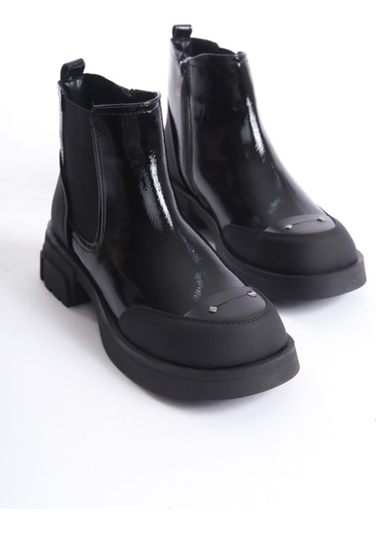 Alabama Rugan Bağcıklı Lastikli Kadın Postal Bot