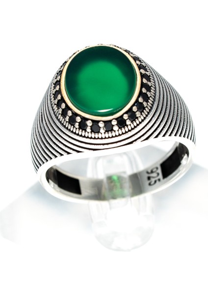 Yeşil Doğal Taşlı 925 Ayar Gümüş Erkek Yüzük – Modern Hatlarla Klasik Zarafet fiyatları