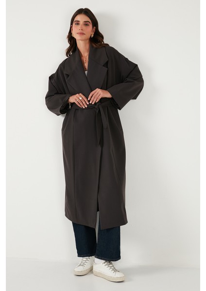 Oversize Fit Kruvaze Yaka Kuşaklı Astarlıtrençkot Bayan Trençkot 6839617 modelleri
