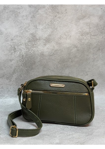 Dört Bölmeli Iç Astarlı Ayarlanabilir Omuz Askılı Ön Cepli Fermuarlı Orta Boy Kadın Çanta