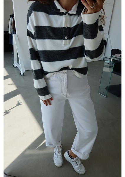 Polo Yaka Renk Geçişli Crop Sweat fırsatları