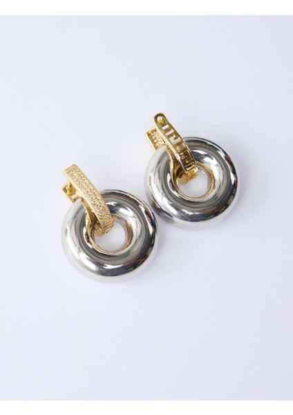 Gümüş Rengi Parlak Halka Figürlü Klipsli Küpe fiyatları