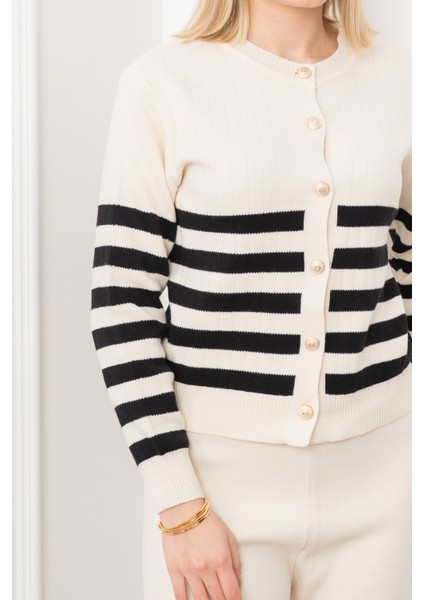 Perla Çizgili Yuvarlak Yaka Triko Takım 184 indirimleri