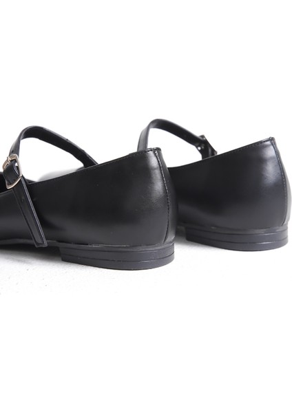 Mary Siyah Tek Bantlı Rugan Babet