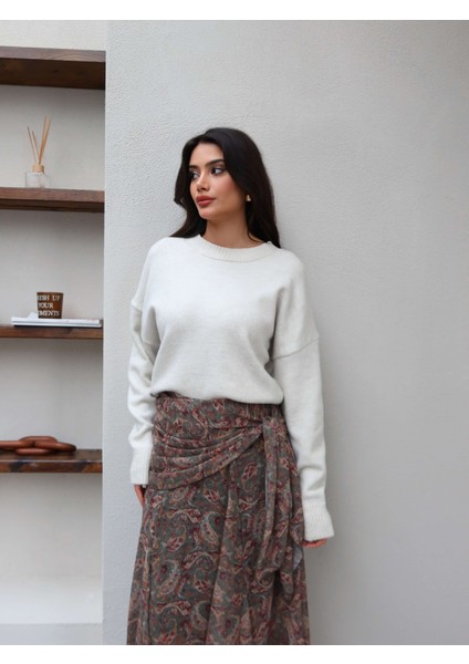 Etnik Desen Bağlamalı Şifon Etek fırsatları