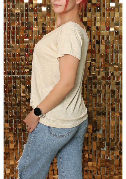 Regular Fit Terletmeyen Rahat Kesim V Yaka T Shirt indirimleri