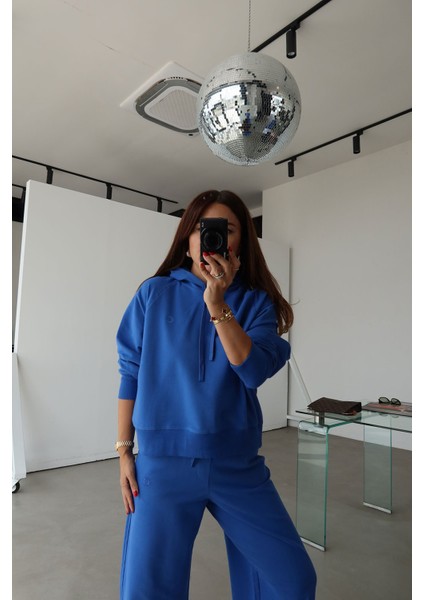 Kapişonlu Basic Sweat