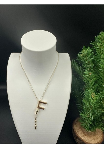 Altın Rengi F Harfi Yıldız ve Taş Detaylı Çelik Kolye