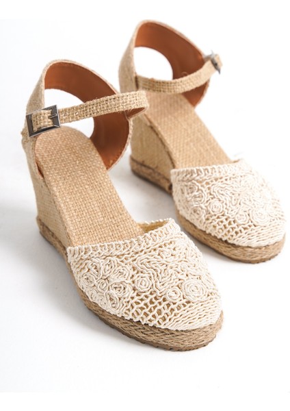 Gucha Kadın Dolgu Taban Sandalet Ayakkabı