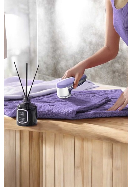 Tiftik Temizleyici Hazneli Şarjlı Manuel Kolay Kullanım - SBS1981-3180 modelleri