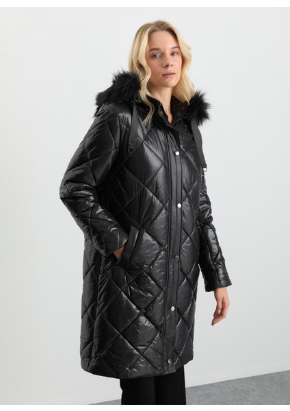 Siyah Kadın Mont 25KSL6161 fiyatları
