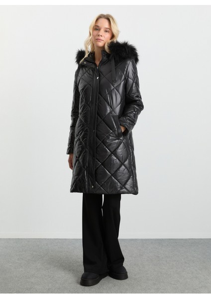Siyah Kadın Mont 25KSL6161 fırsatları