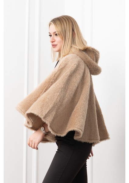 Nordic Hug Kapişonlu Panço 2624 fırsatları