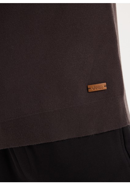 Dik Yaka Relaxed Düz Örgü Desenli Kahve Erkek Kazak J5WM-KZK7204 fırsatları