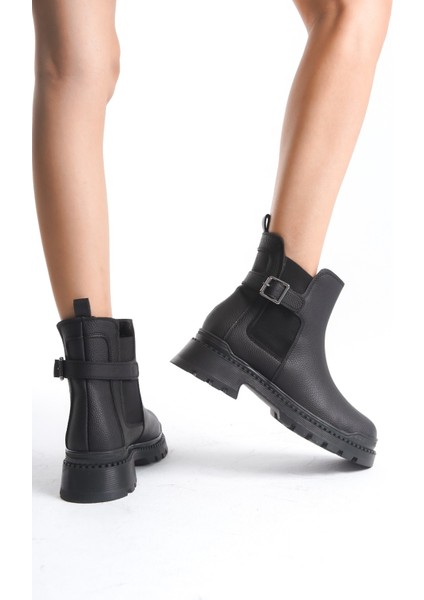 Alva Bej Kalın Tabanlı Toka Detaylı Lastikli Bot