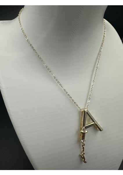 Altın Rengi A Harfi Yıldız ve Taş Detaylı Çelik Kolye fiyatları