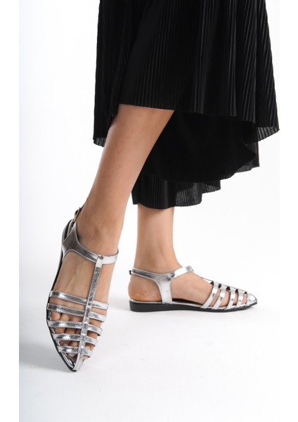 Dorva Bilekten Bantlı Sivri Burun Sandalet