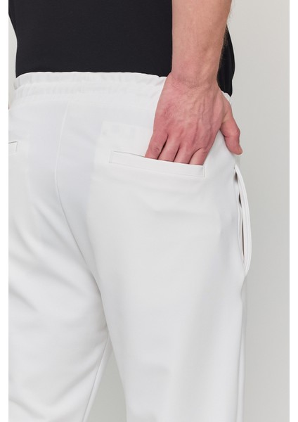 Erkek Slim Fit Beli Lastikli Ipli Fermuarlı Likralı Rahat Jogger Beyaz Erkek Pantolon