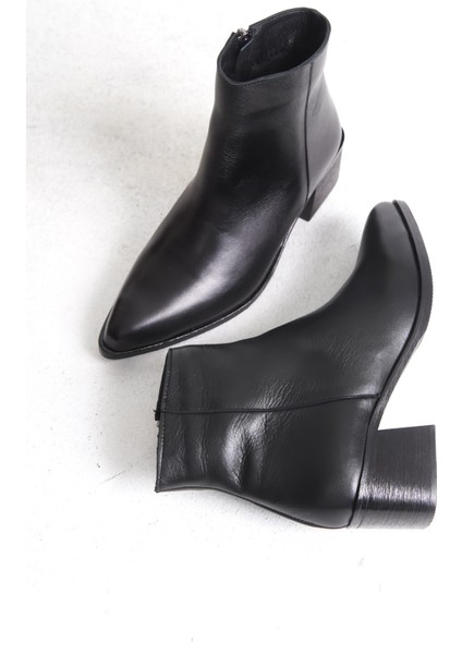 Zaha Hakiki Deri Fermuarlı Kalın Topuklu Kadın Bot fiyatları
