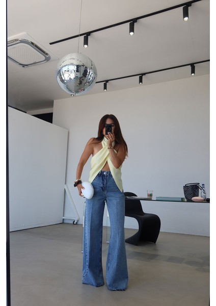 Paçası Kesik Taş Baskılı Jean