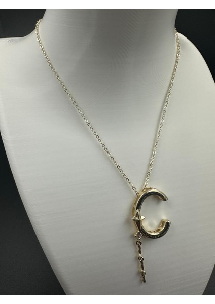 Altın Rengi C Harfi Yıldız ve Taş Detaylı Çelik Kolye fiyatları