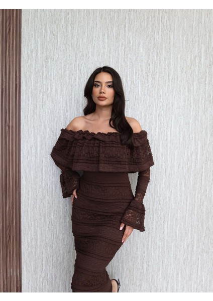 Madonna Yaka Fırfır Dantelli Midi Elbise fiyatları