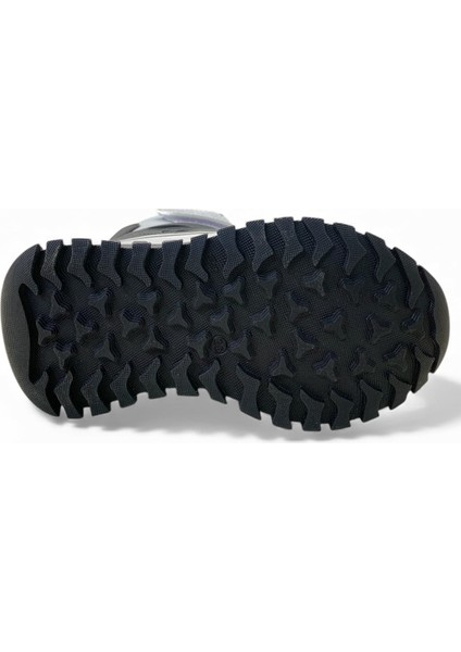 Hilly Çocuk Okul Öncesi Bot indirimleri