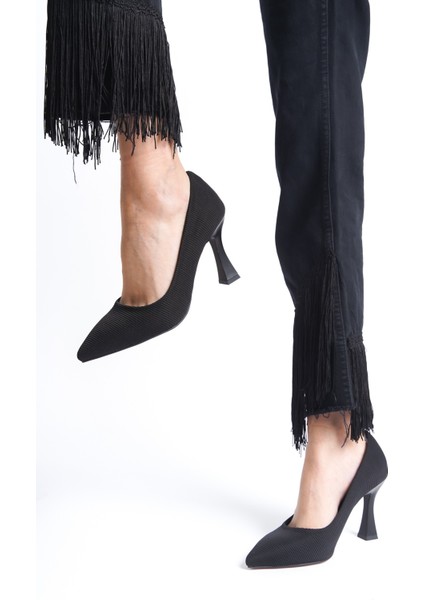 Siyah Çizgili Kadın Topuklu Ayakkabı