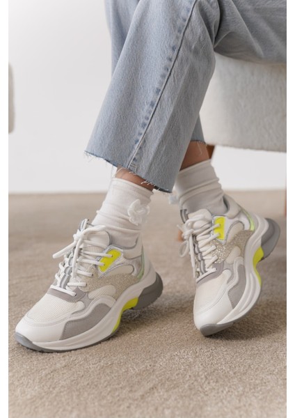 Mato Bej Simli Bağcıklı Günlük Kadın Sneaker fırsatları